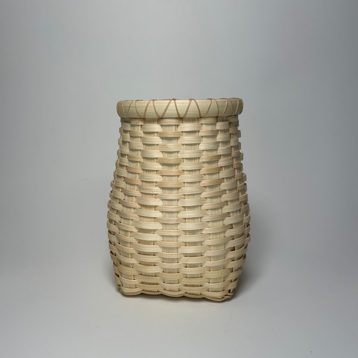 Classic Bookshelf Basket