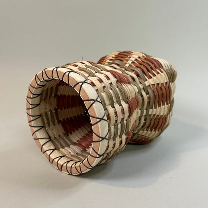 Wavy Bookshelf Basket