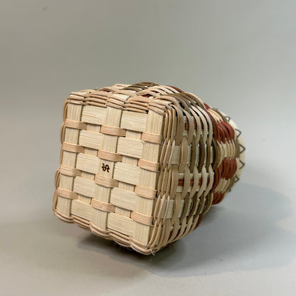 Wavy Bookshelf Basket